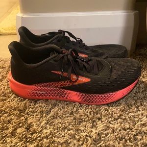 Brooks Hyperion Tempo